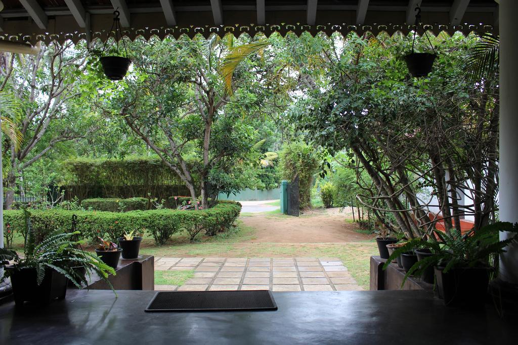 No.53 Apartment คาตุนายากา ภายนอก รูปภาพ